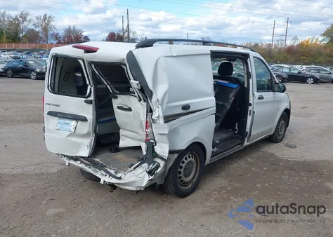 2016 Mercedes-Benz Metris из США, поврежденный, VIN WD3PG2EAXG3101850
